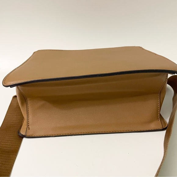 Steve Madden Bevelyn Crossbody Bag - Picture 8 of 15